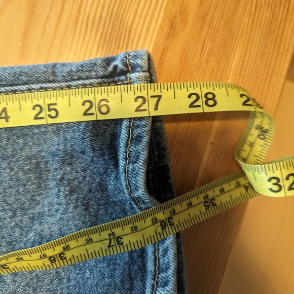 Levi's Jean Wedgie Straight 26 - Picture 4 of 6